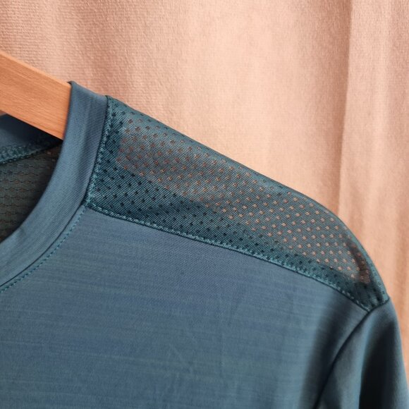 NWT Men's t-shirt size L Reebok - Picture 2 of 7